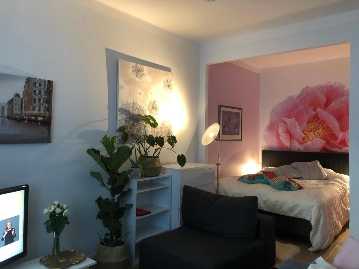 B&B Helsinki - Very Lovely Apartment in city center - Bed and Breakfast Helsinki