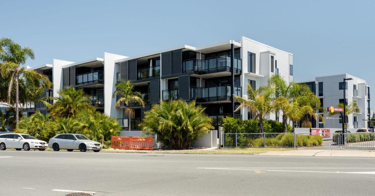 Central Mount Apartment, Quiet and Spacious with Pool - B&B Mount Maunganui