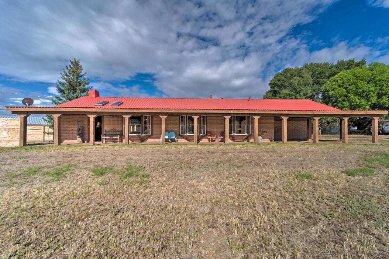 Rustic Ranch Retreat with Yard 16 Mi to Ski Apache! - B&B