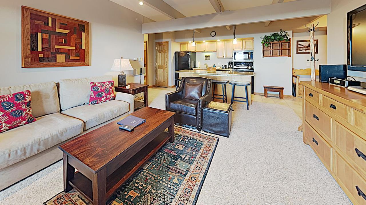 B&B Snowmass Village - Timberline Condominiums 1 Bedroom Deluxe Unit C2B - Bed and Breakfast Snowmass Village