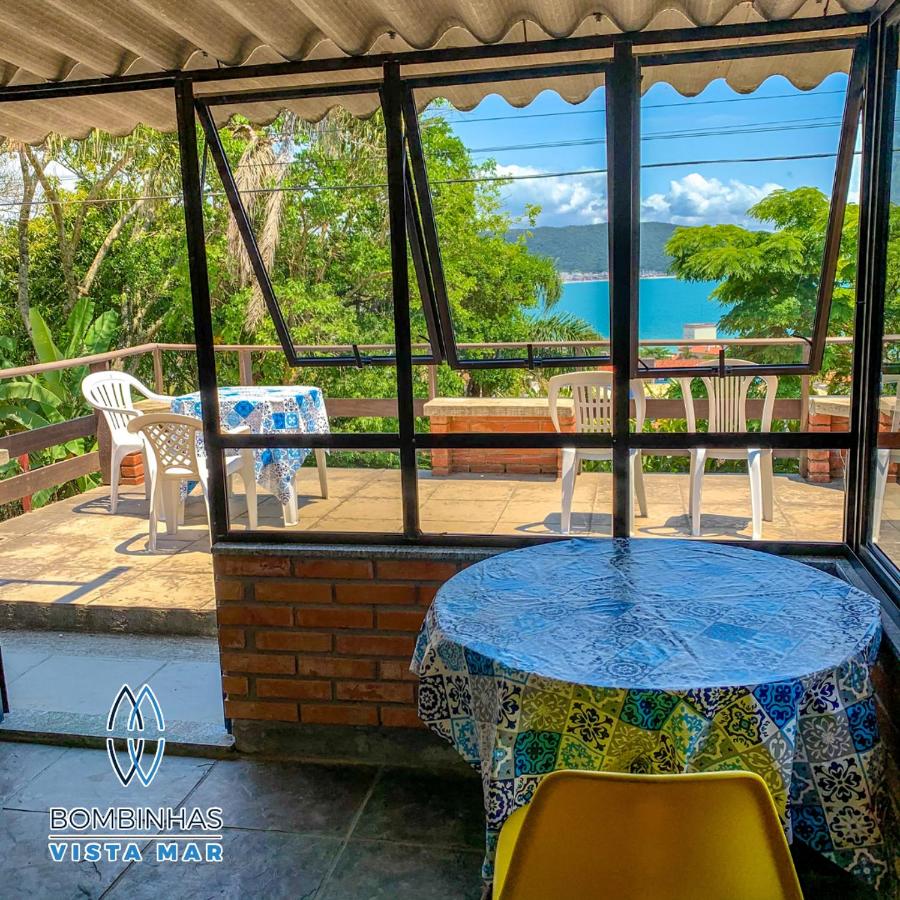 Studio Apartment with Sea View