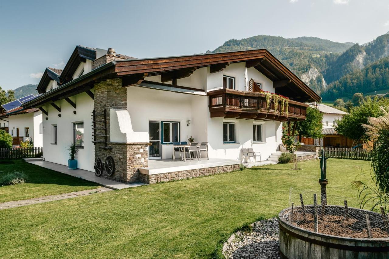 B&B Ried im Oberinntal - Active Apart Central - Bed and Breakfast Ried im Oberinntal