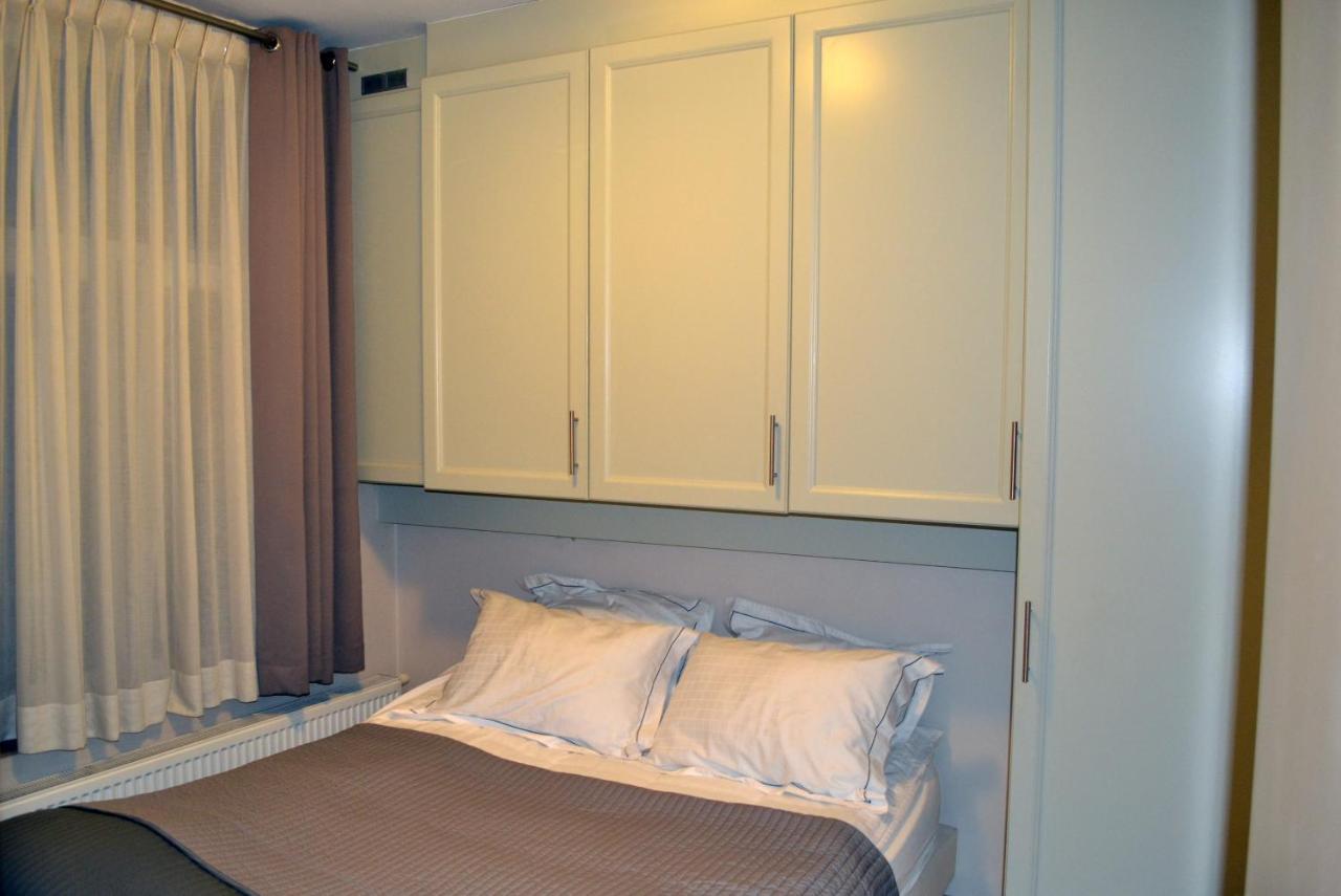 One-Bedroom Apartment with Balcony on 1st floor