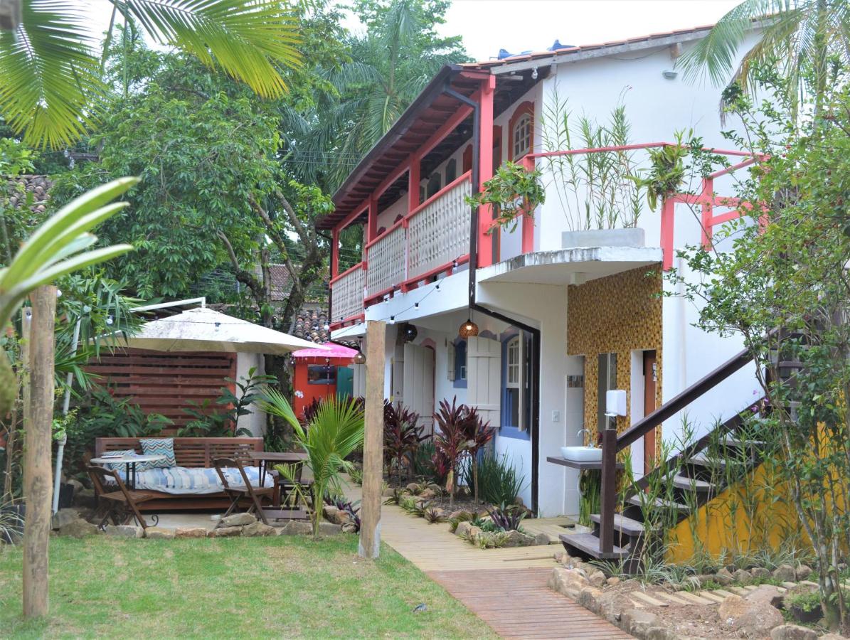 Com Verso e Prosa RePouso - SIMPLES e charmosa a poucos passos do centro histórico - B&B Paraty