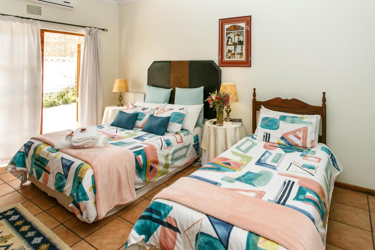 Triple Room with Garden View