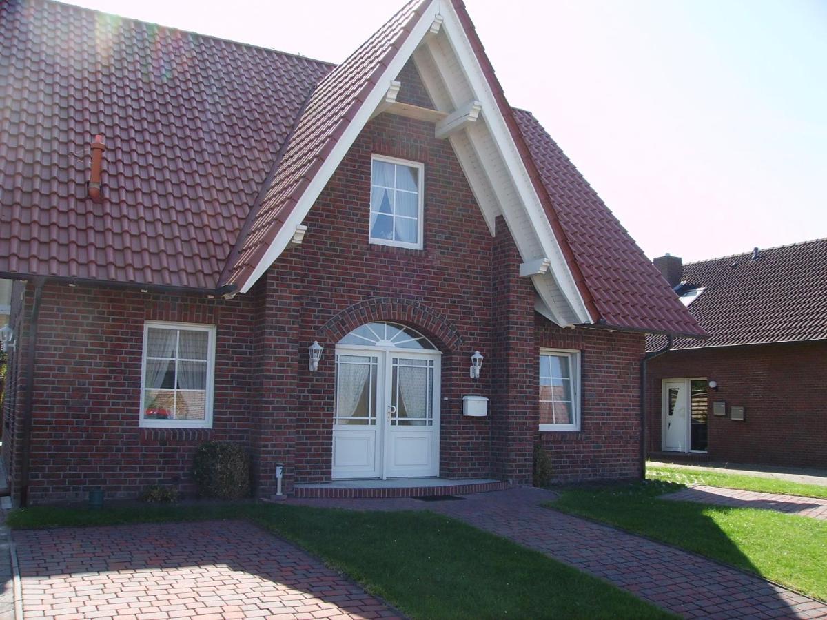Konrad Janssen - Vier-Giebelhaus - Ferienwohnung Rysum