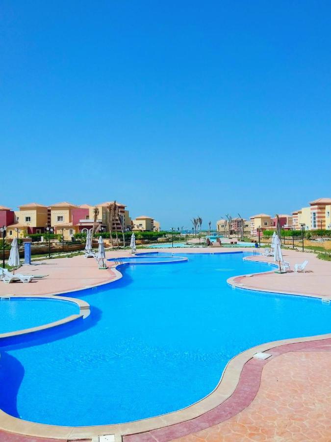 Villa Rosana Resort الساحل الشمالى - Chambres d’hôtes Dawwār al Ḩajj Aḩmad