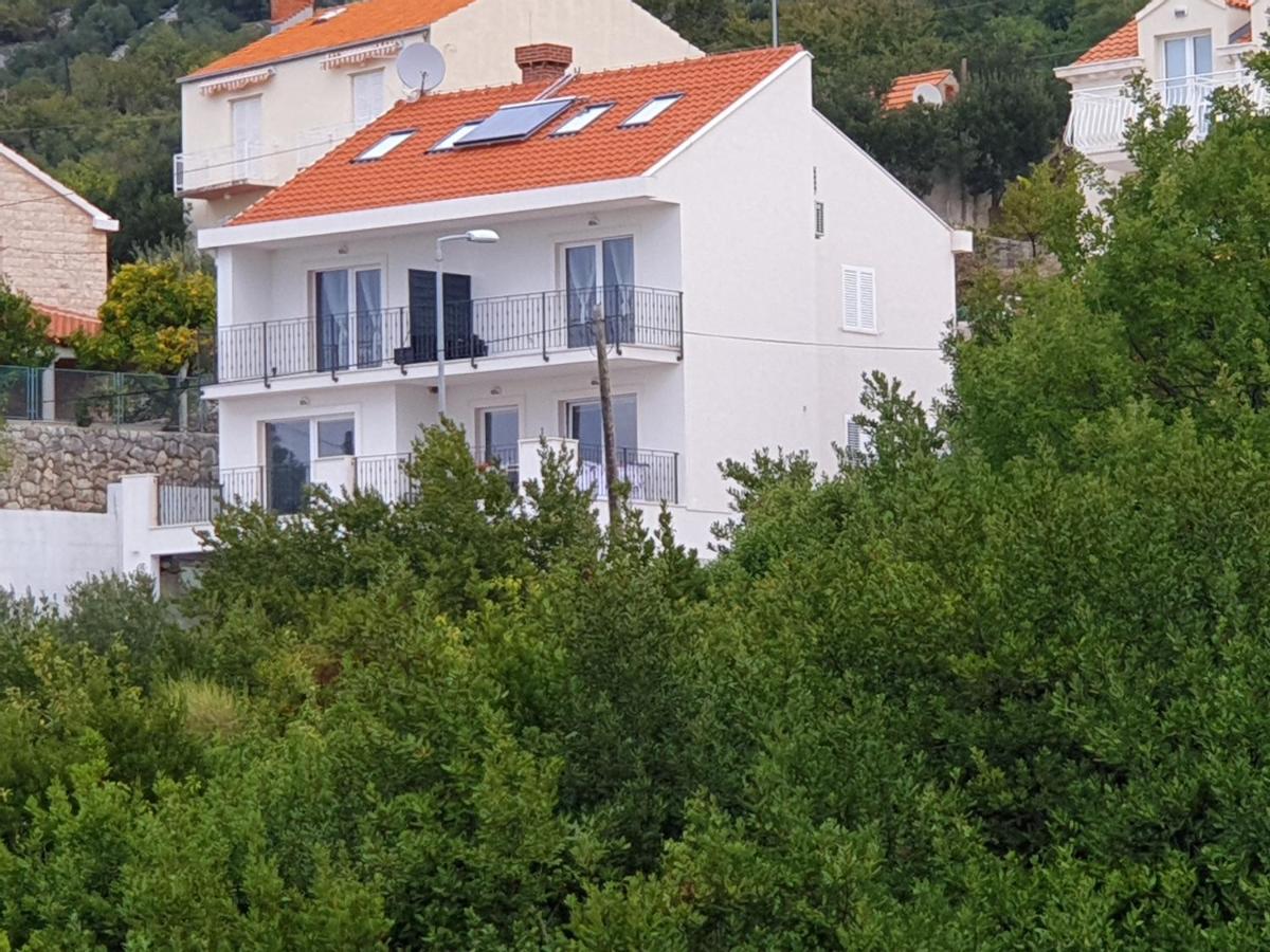 Apartments Villa Maria - Bed and Breakfast