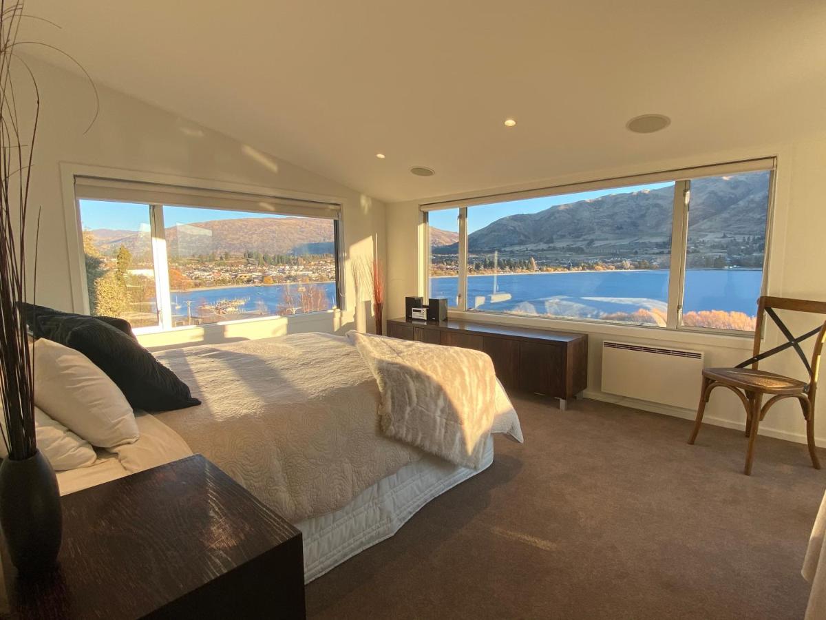 B&B Wanaka - Lakeview Heights Luxury Apartment 2 - Bed and Breakfast Wanaka