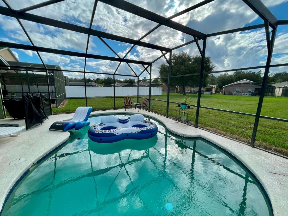 B&B Davenport - Grand Family House with Private Pool near Disney Parks - Bed and Breakfast Davenport