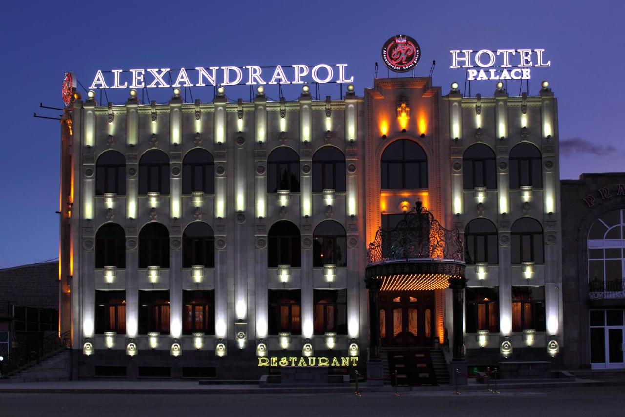 B&B Gyumri - Alexandrapol Palace Hotel - Bed and Breakfast Gyumri