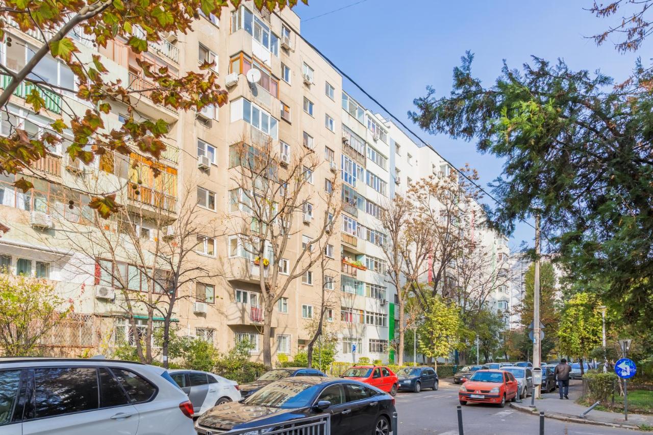 Timpuri Noi - Studio 54 by MRG Apartments - B&B