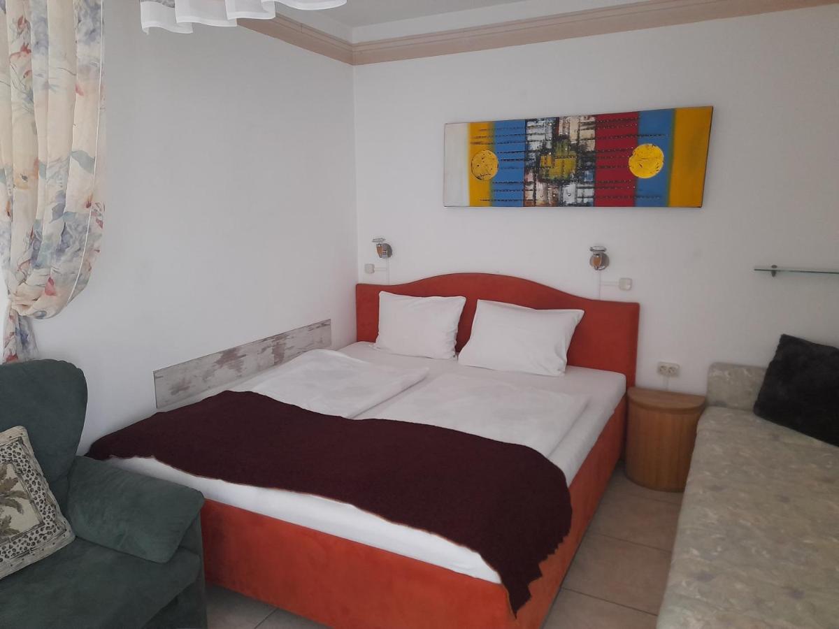 Comfort Triple Room with Balcony or Terrace