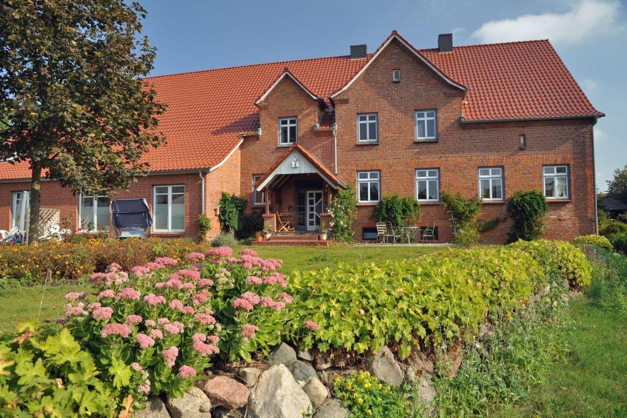 B&B Boiensdorf - Hof Brinker - Kuhstall - Bed and Breakfast Boiensdorf