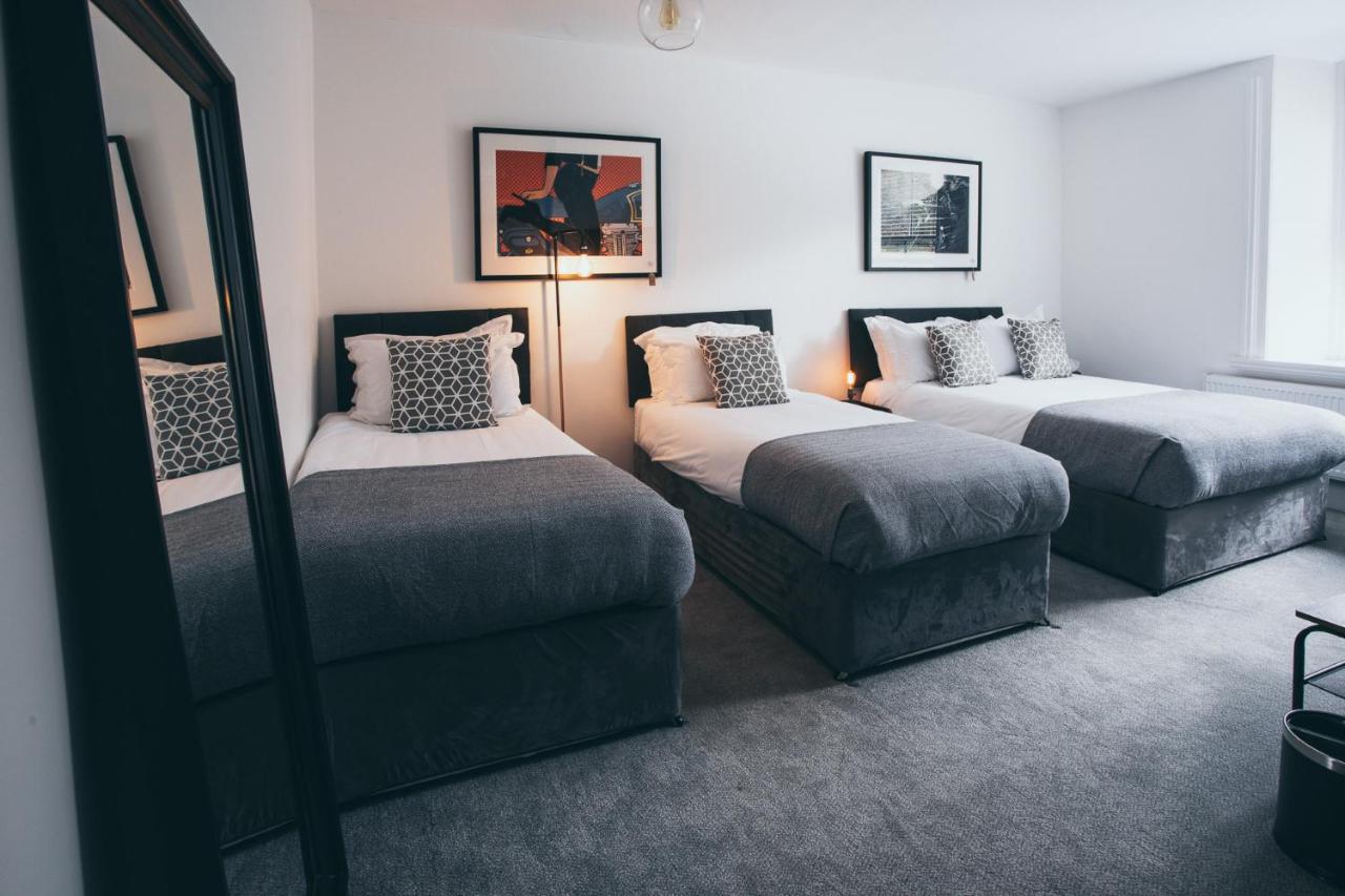 Chambre Quadruple avec Douche