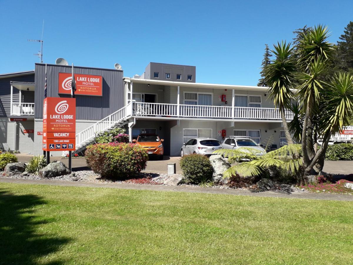 Lake Lodge Motel Rotorua - Bed and Breakfast