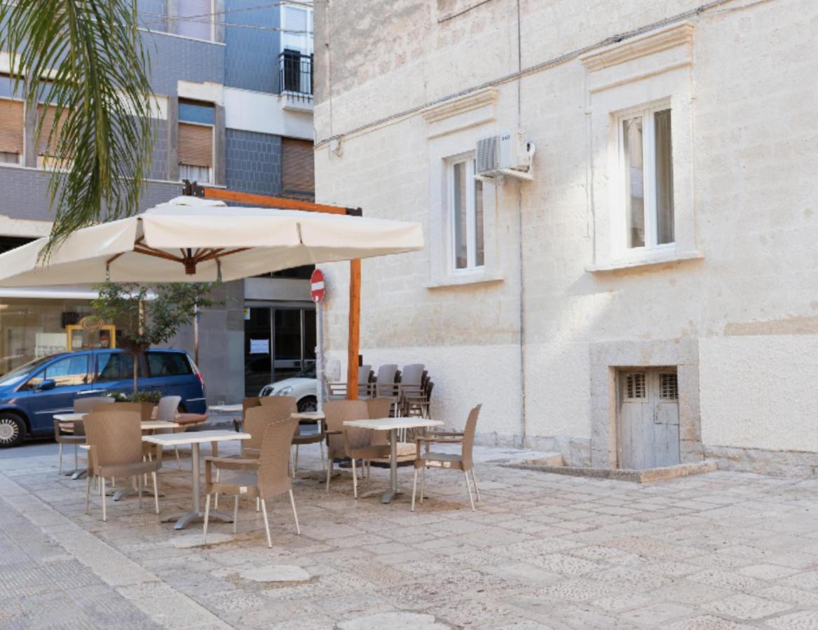 Domina Living Apartments - Montecucco - B&B