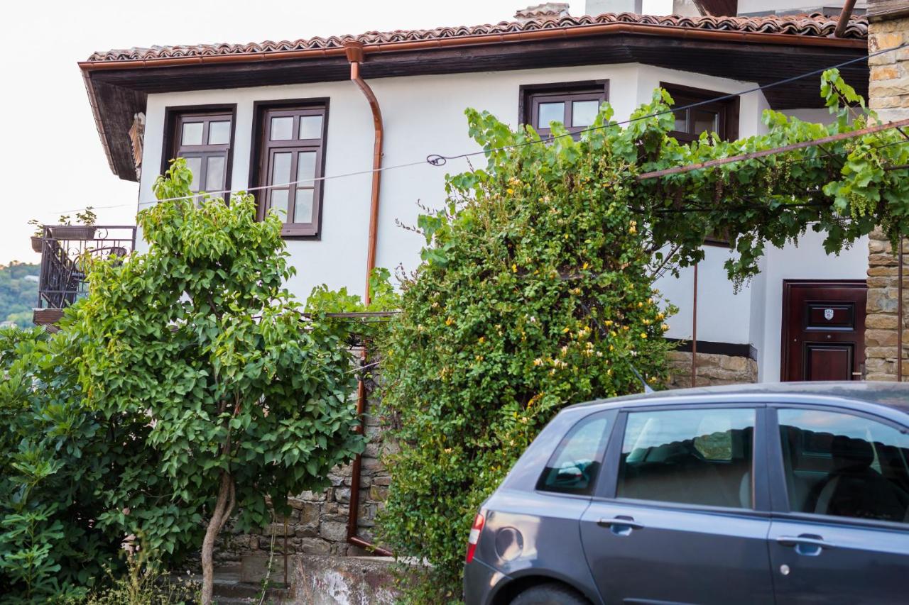 Apartment Zdravets 2, in the heart of the old city - Chambres d'hôtes Veliko Tarnovo