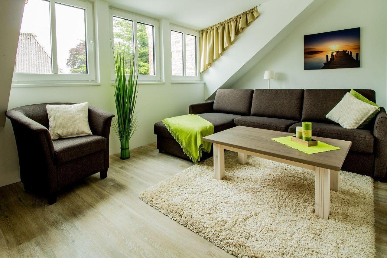 Frau-Clara-Haus-Ecke-3 - B&B