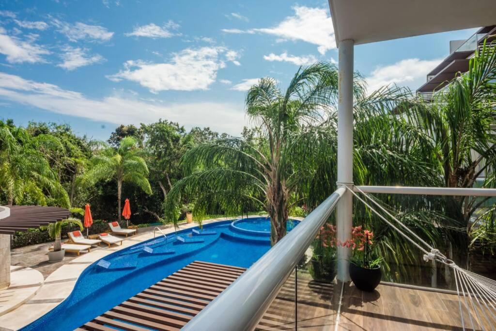 B&B Akumal - Upscale 2 Bdrm Pool View in 5 Star Bahia Principe!! - Bed and Breakfast Akumal