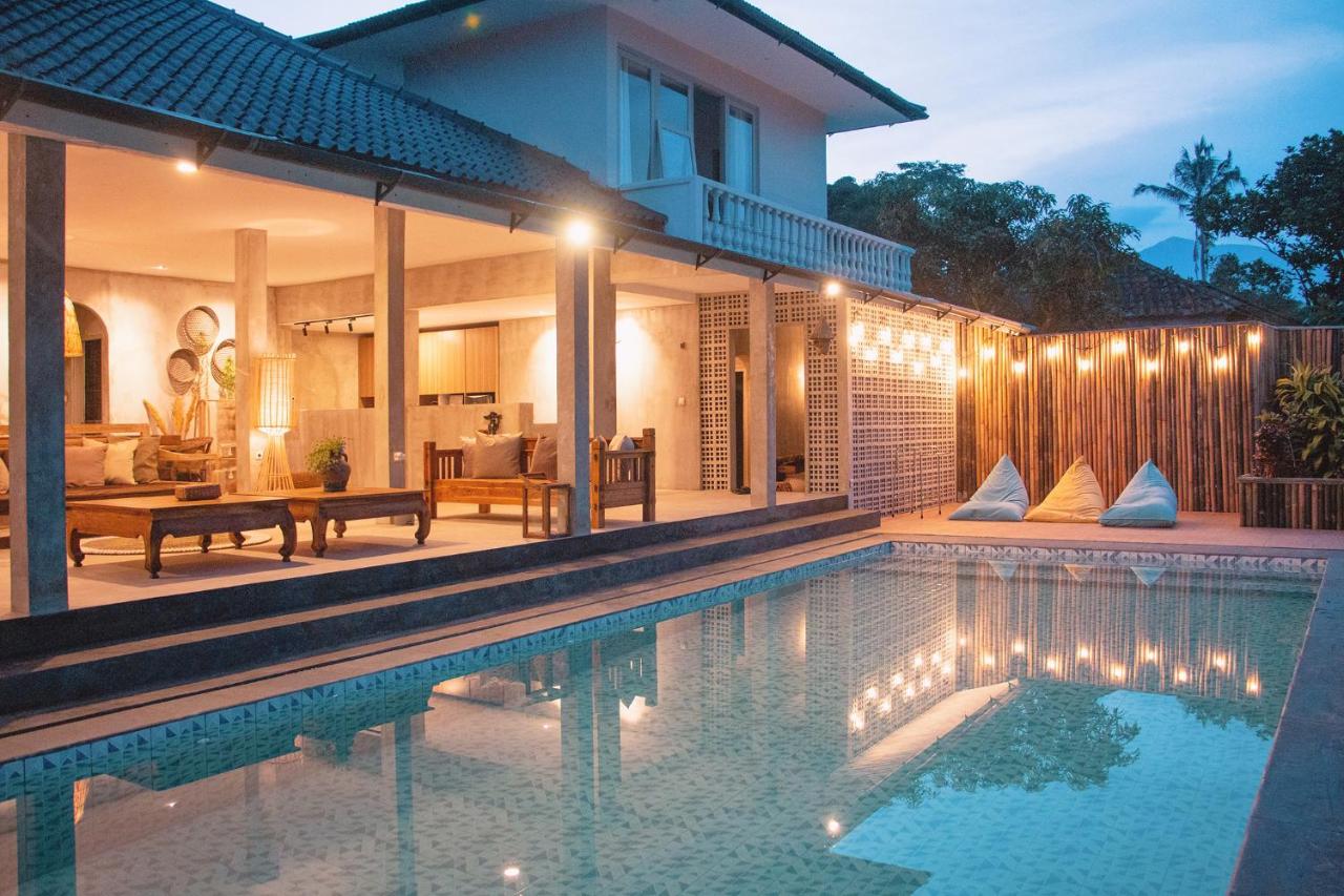 Villa Andante By The Villas 100 - Ferienwohnung Bogor