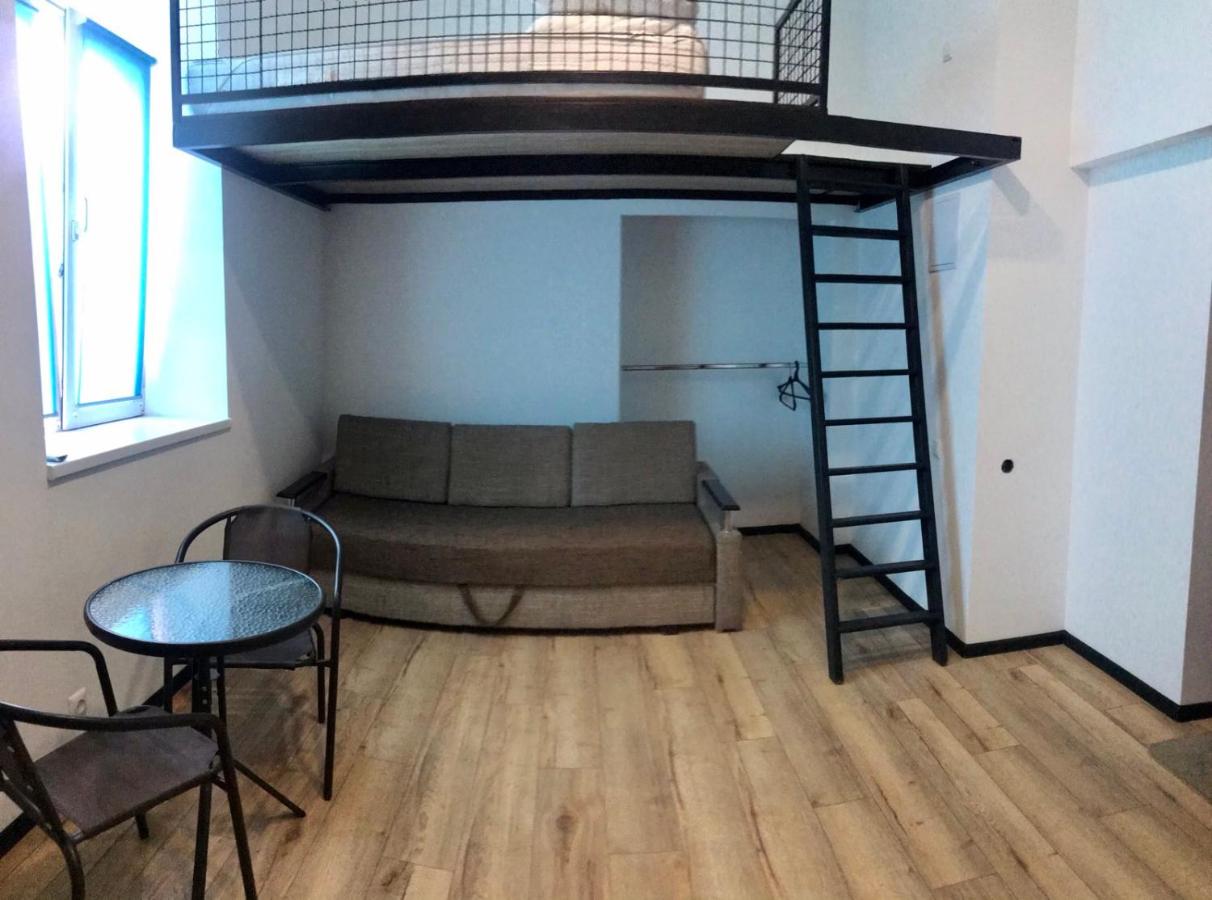 Kulisha 4 Apartments near the Opera - B&B