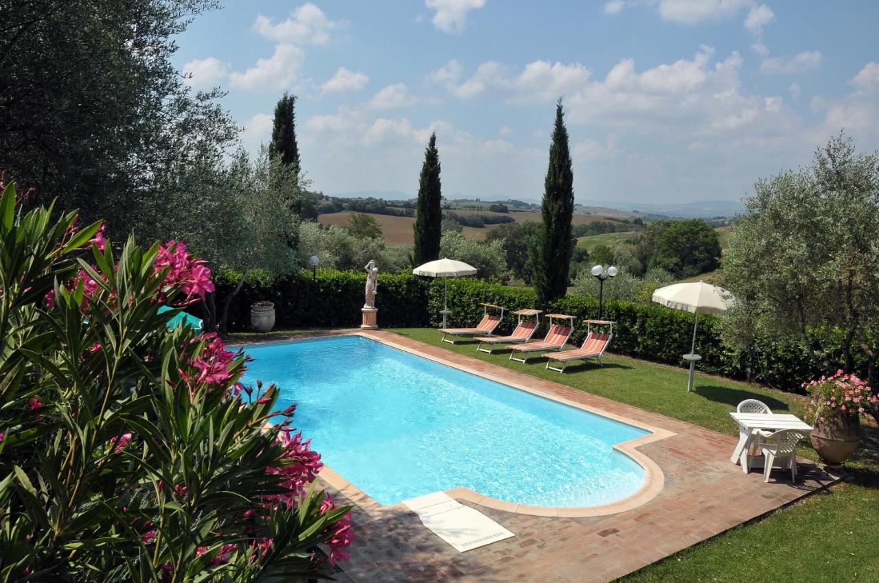 B&B Cortona - Casale Le Capanne - Bed and Breakfast Cortona