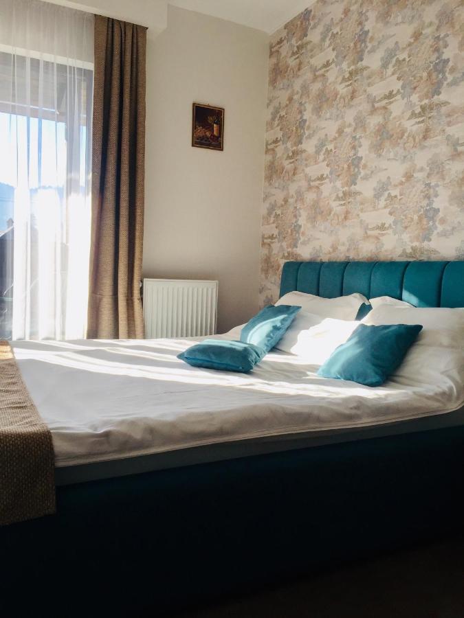 Doppelzimmer mit Balkon