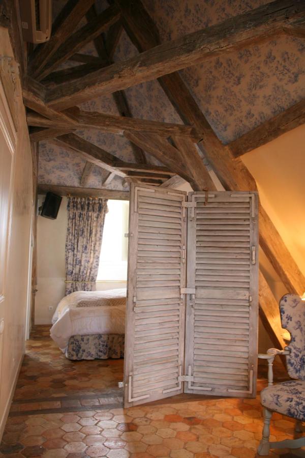 Double Room "Les Anges" - 3rd floor