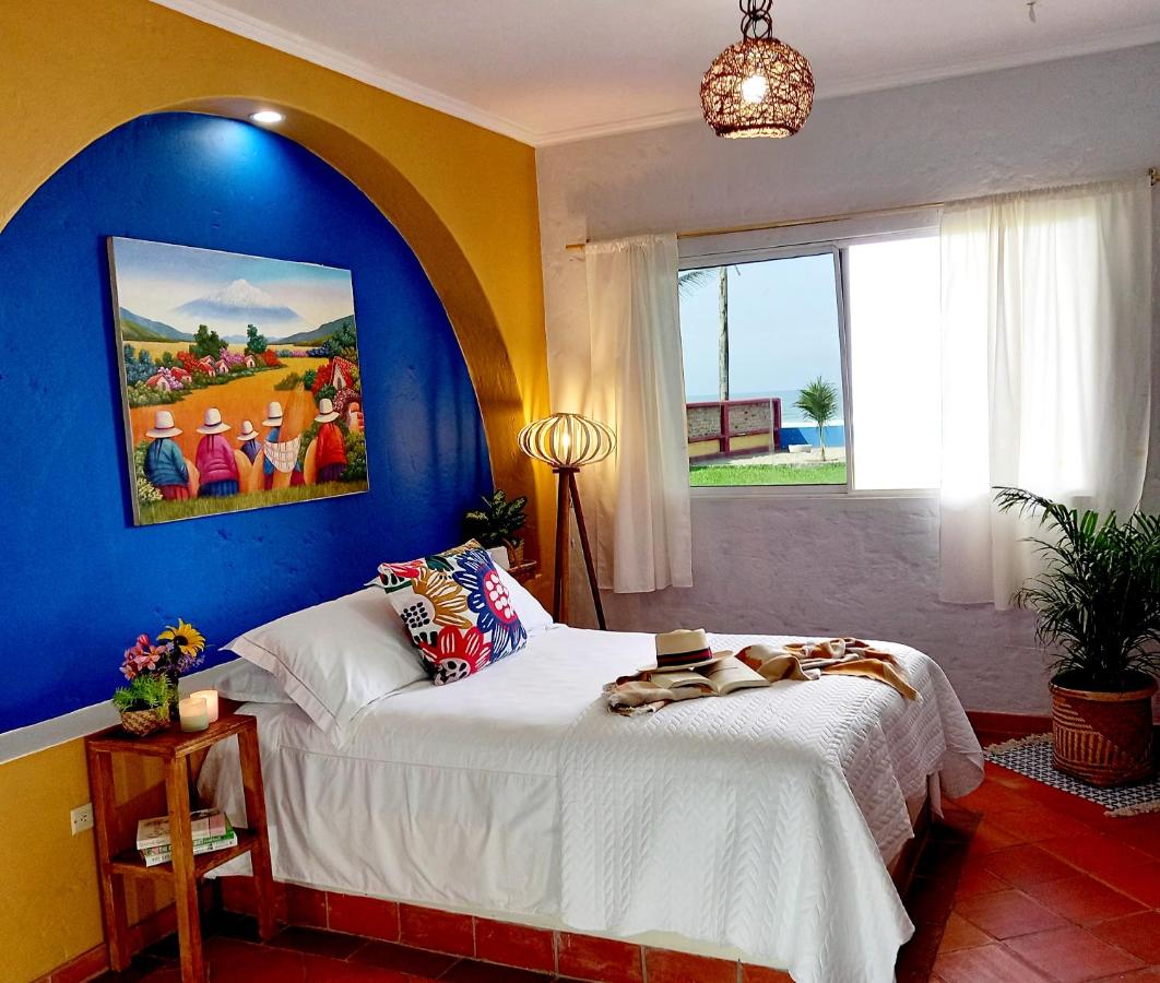 Family Room with Sea View