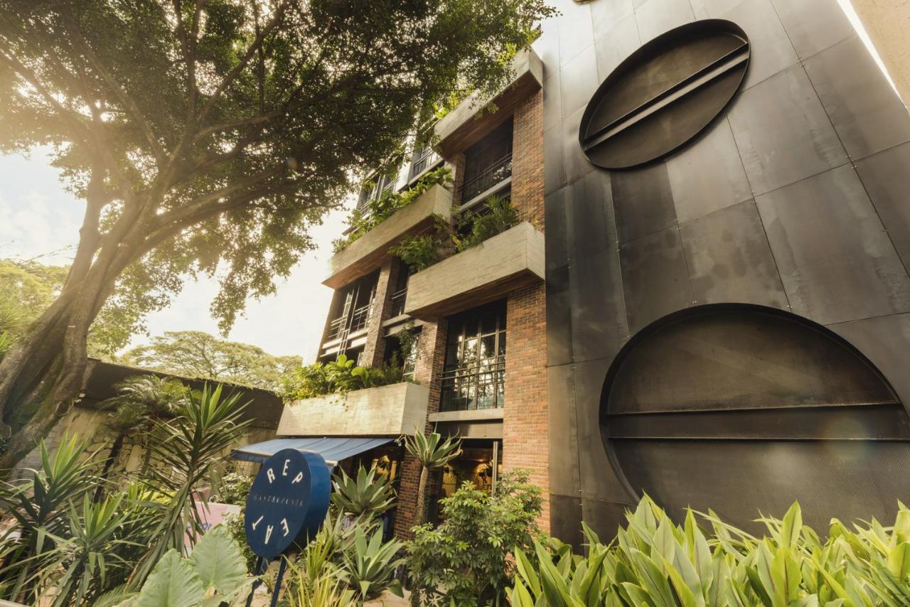 Meridiano - B&B Medellín