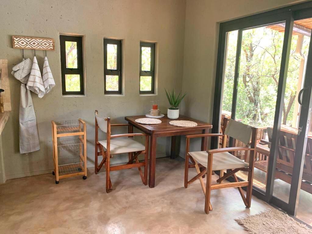 Hideaway Cottage