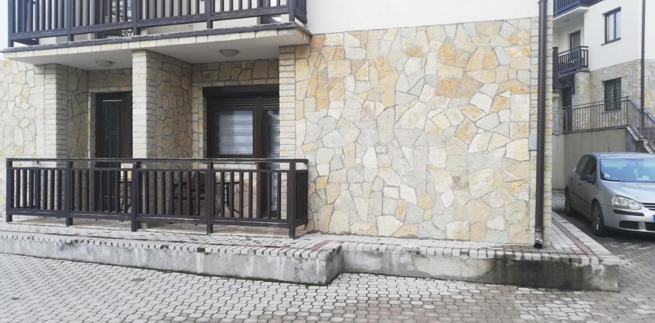 Apartman De lux Zlatibor - Bed and Breakfast
