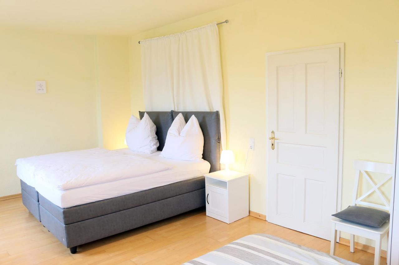 One-Bedroom Apartment with Balcony