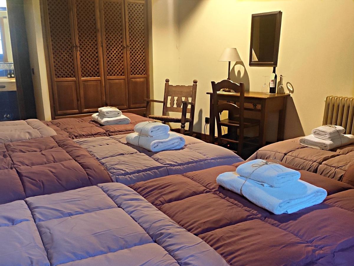 Camera Matrimoniale con Letto Supplementare