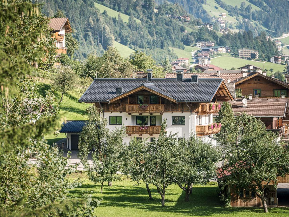 Leuhaus - Bed and Breakfast