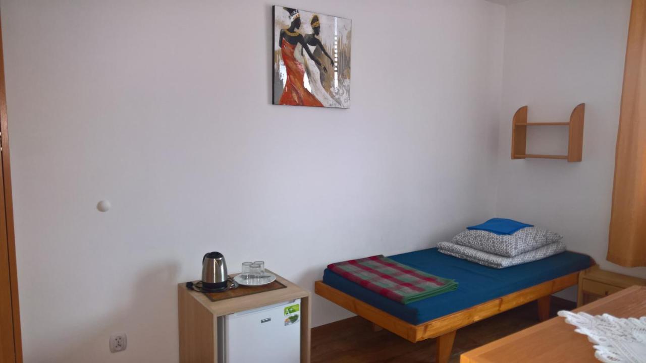 Triple Room with Bathroom