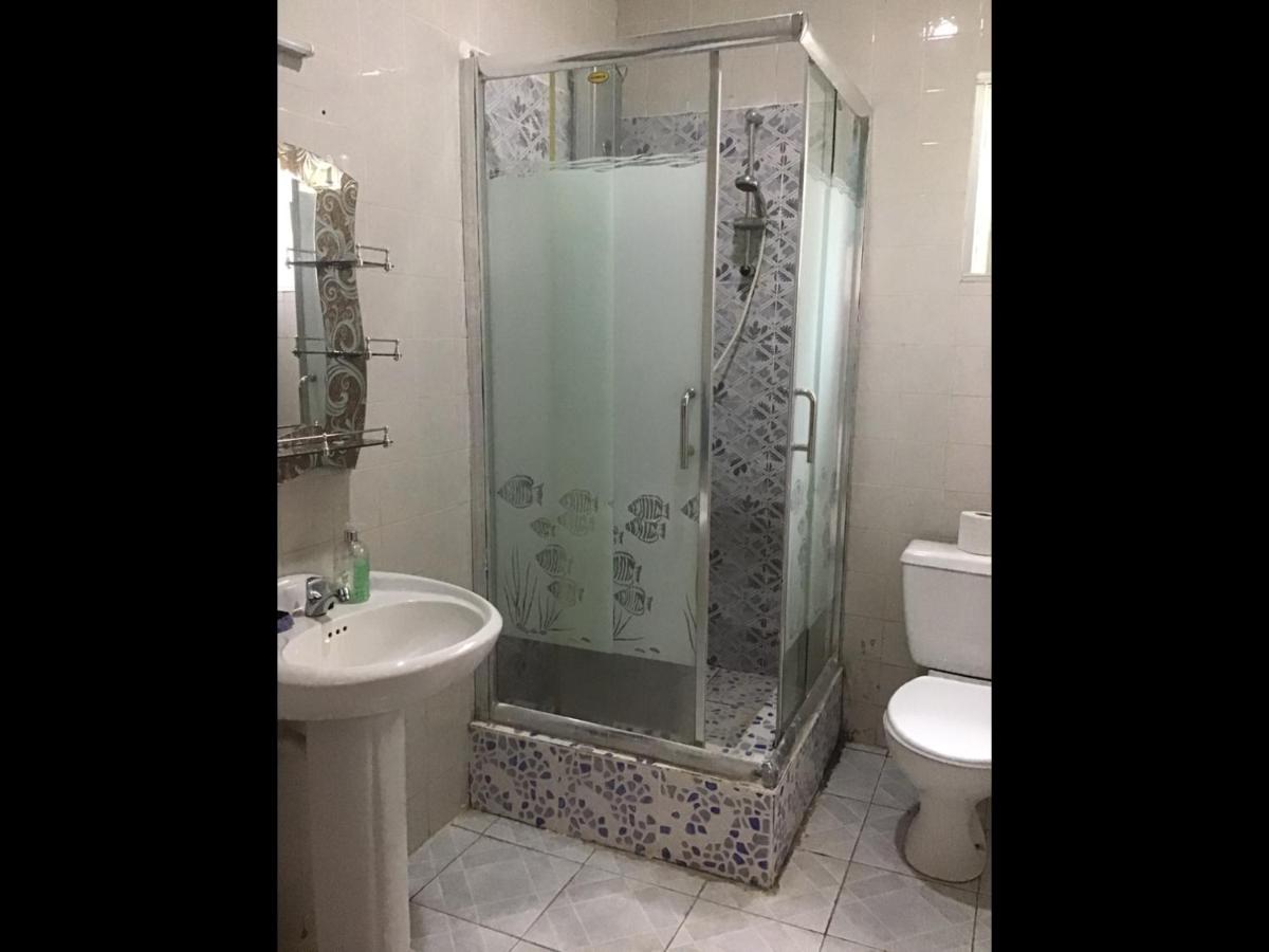 Camera Matrimoniale Standard con Bagno in Comune