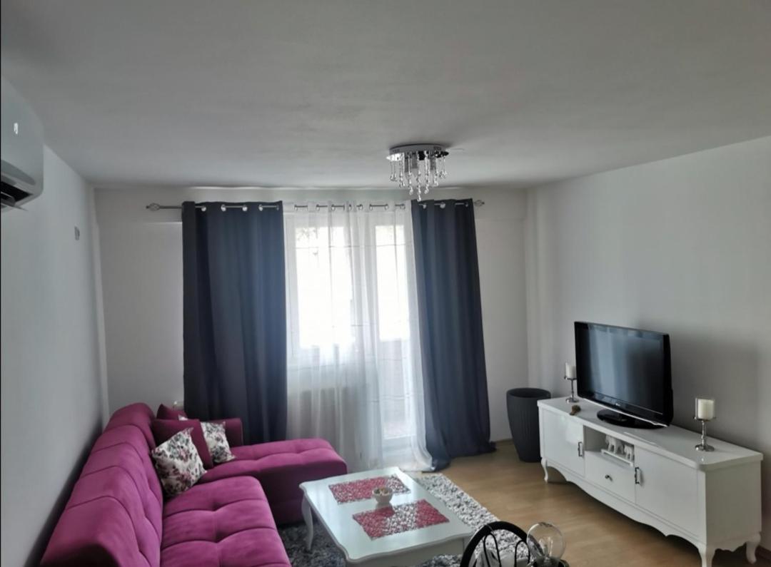 B&B Doboj - Apartman Oaza mira Nikole Pašića 37 - Bed and Breakfast Doboj