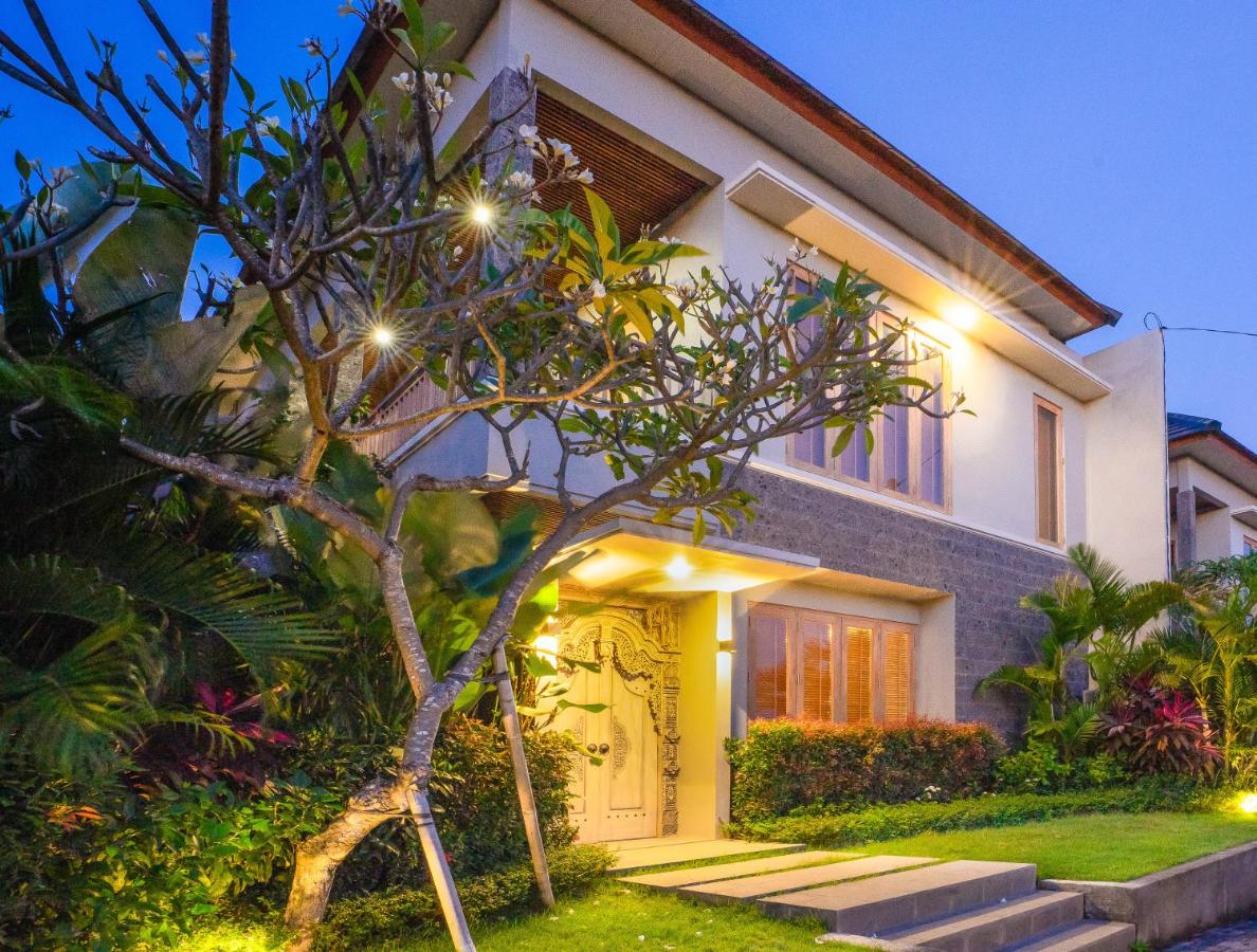 Villa Daun Canggu by Premier Hospitality Asia - B&B