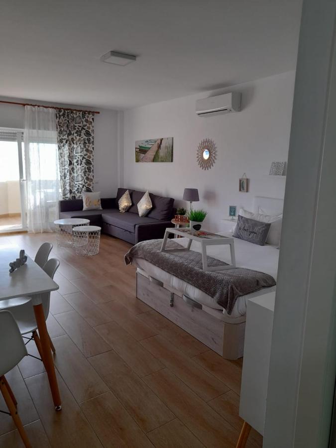 Studio Apartment with Sea View