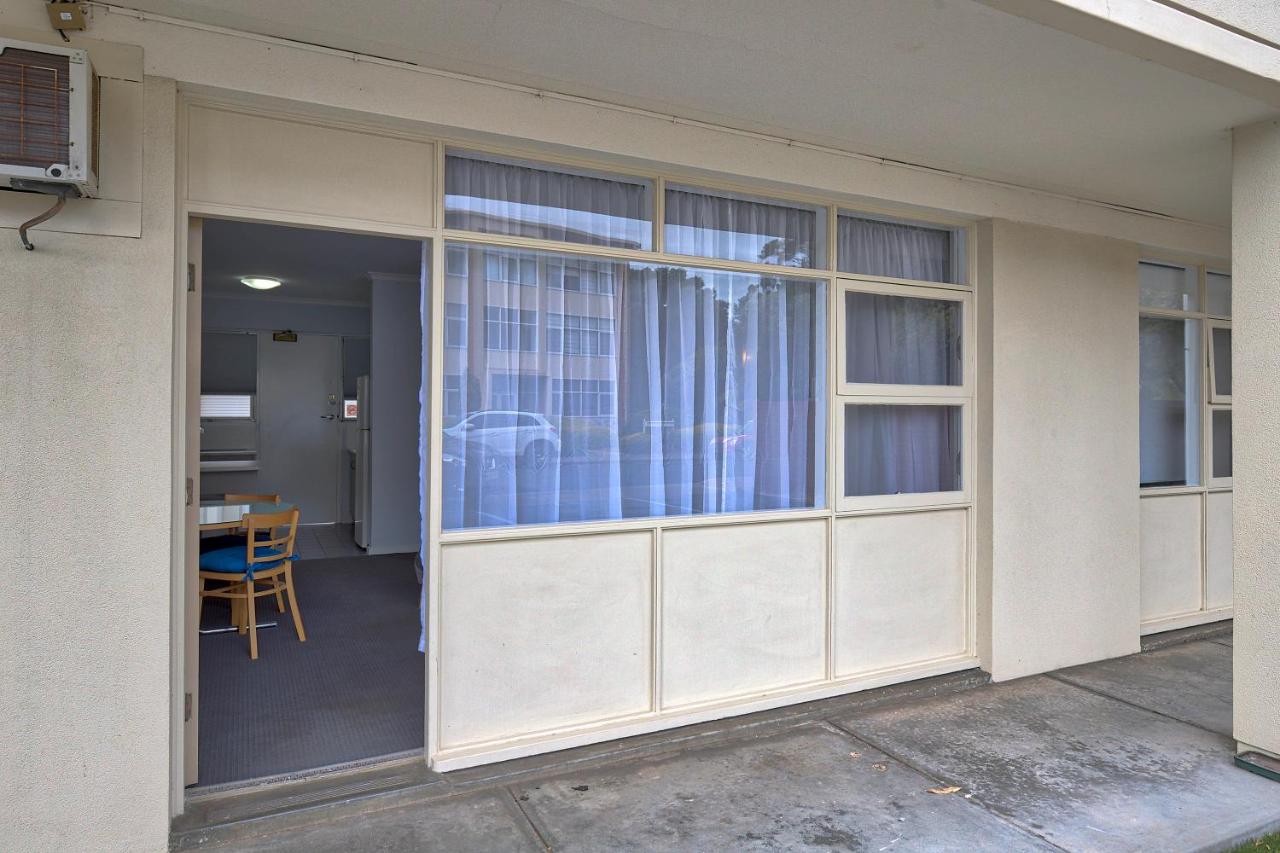 Glenelg Oasis Studios - B&B