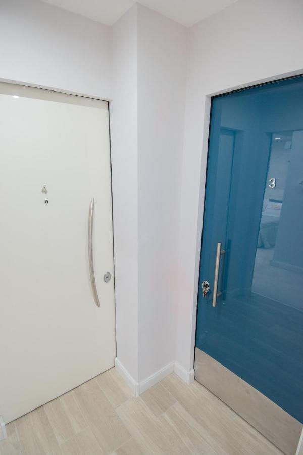 Double Room with Private External Bathroom