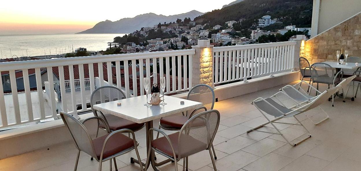 Appartamento con 1 Camera da Letto, Vista Mare e Terrazza