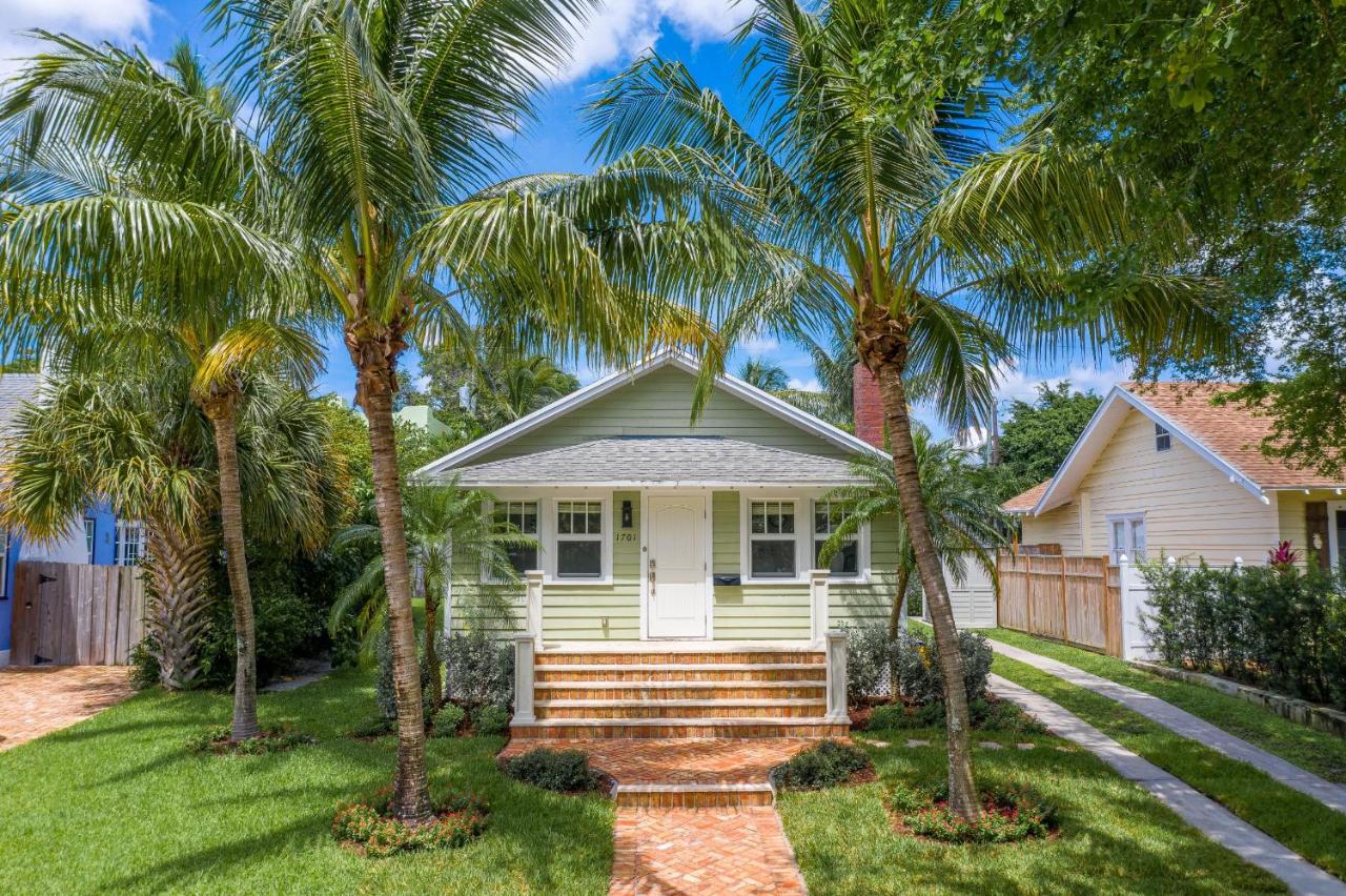 B&B West Palm Beach - Fern Cottage 3bd 2ba Private Pool - Bed and Breakfast West Palm Beach