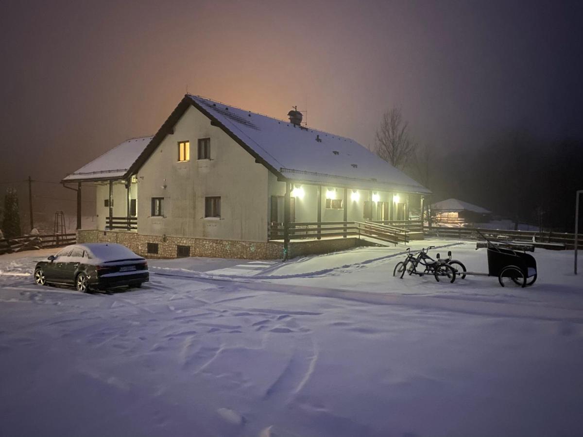 Pansion Danica - Ferienwohnung Rastovača