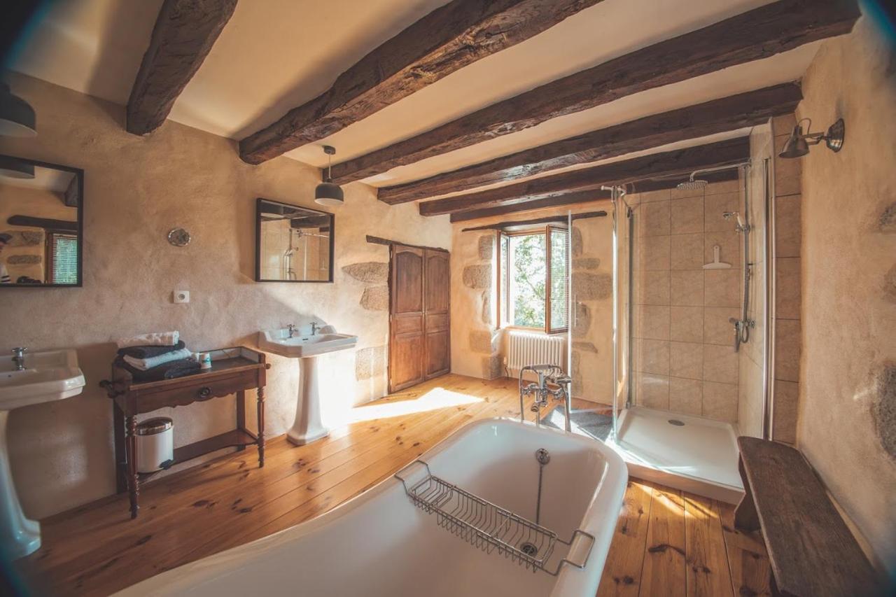 Habitación Familiar con baño privado