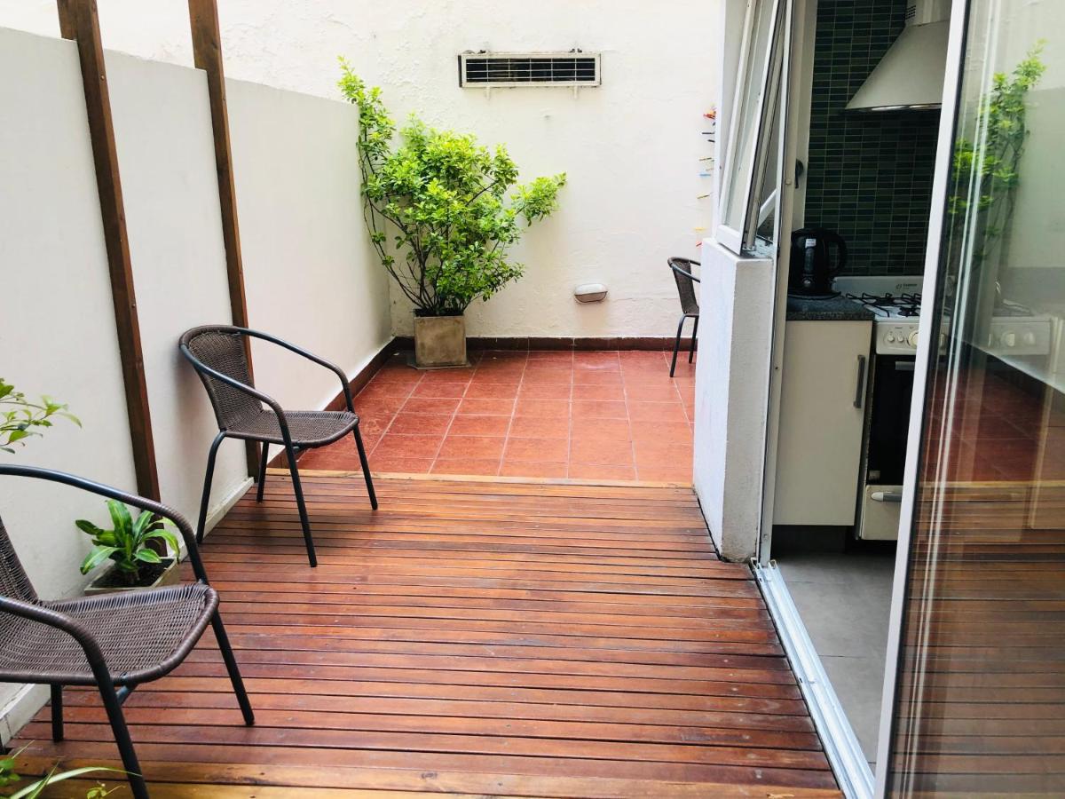 depto sobre AV Colon con cochera, parrila y patio NO ACEPTA GRUPO DE JOVENES - B&B