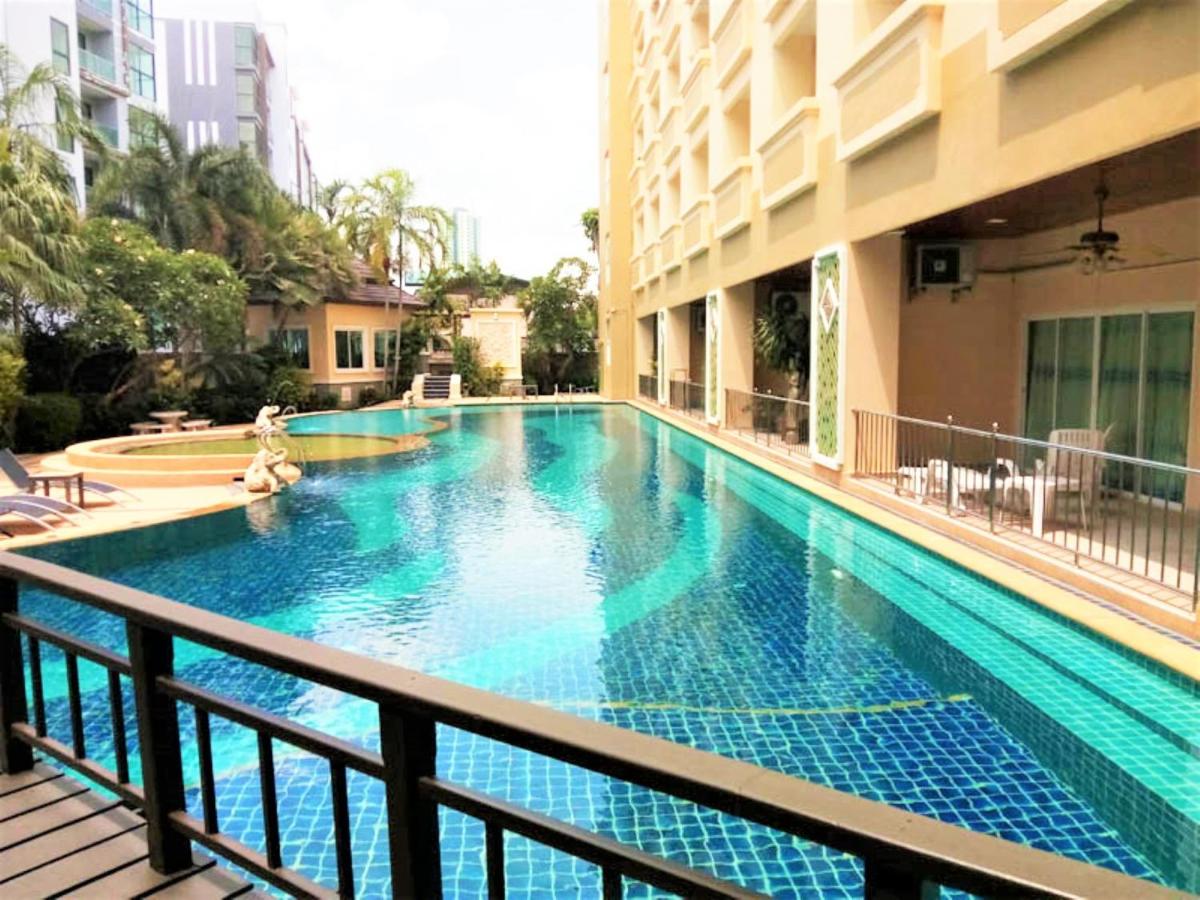 Large Studio Condo Jomtien - Sleeps 2 - B&B Jomtien Beach