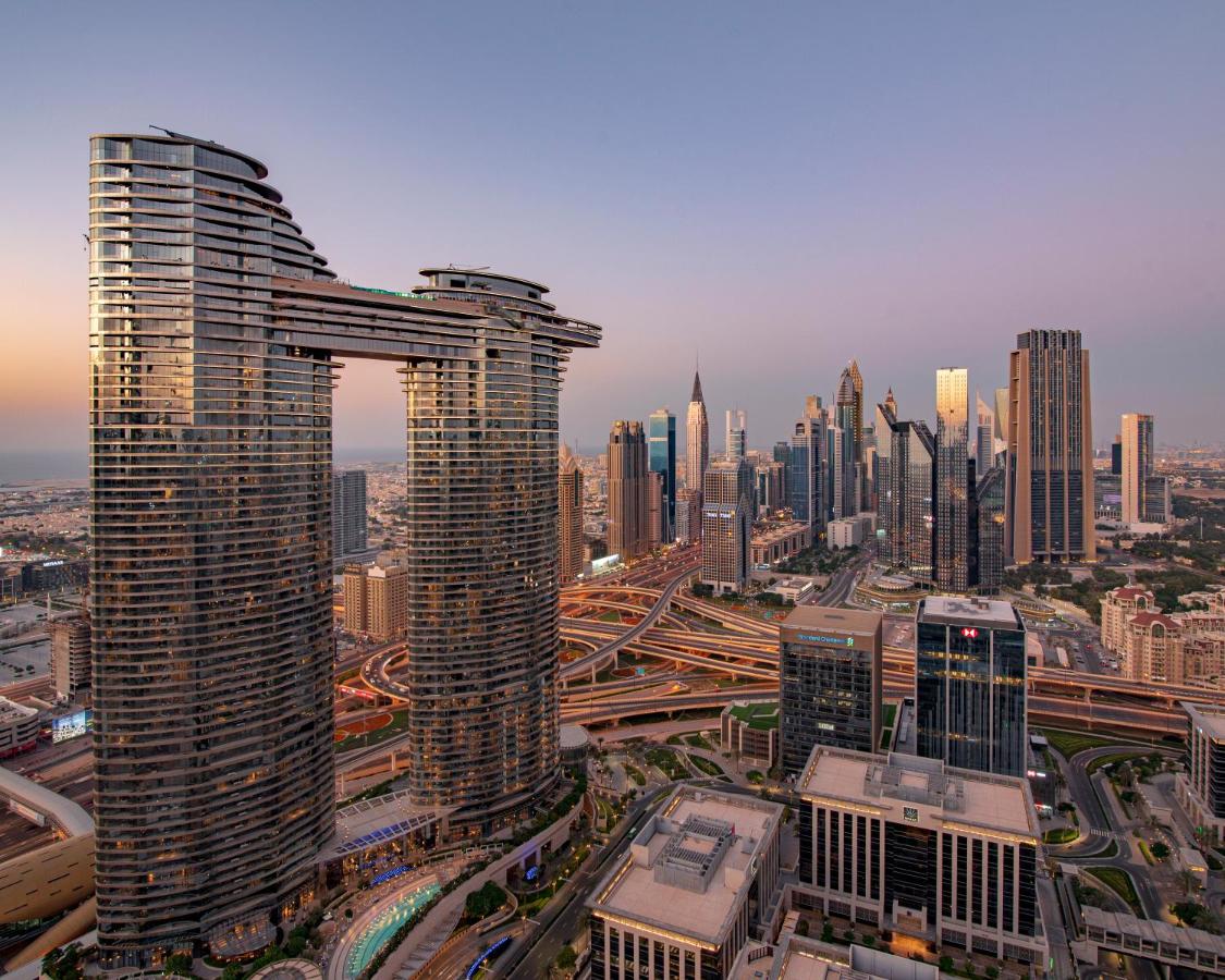 Stylish 2BR in Downtown Dubai with Sea and City Views - B&B